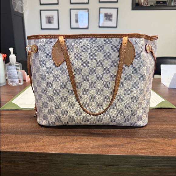 Louis Vuitton Damier Azur Canvas Neverfull PM with Tan Trim - Picture 2 of 16